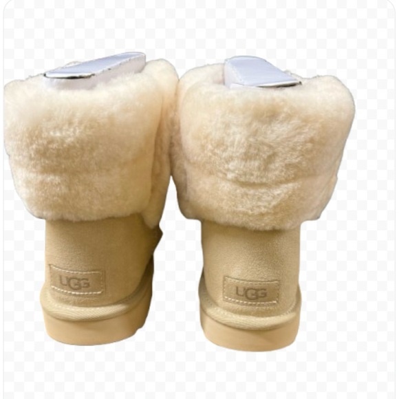 UGG SANIYA SHEARLING MINI SIZE 9 WOMAN’S NIB CREME - Picture 4 of 6